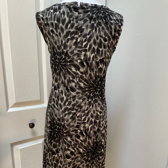 Ann Taylor Floral Sheath - Picture 2 of 3